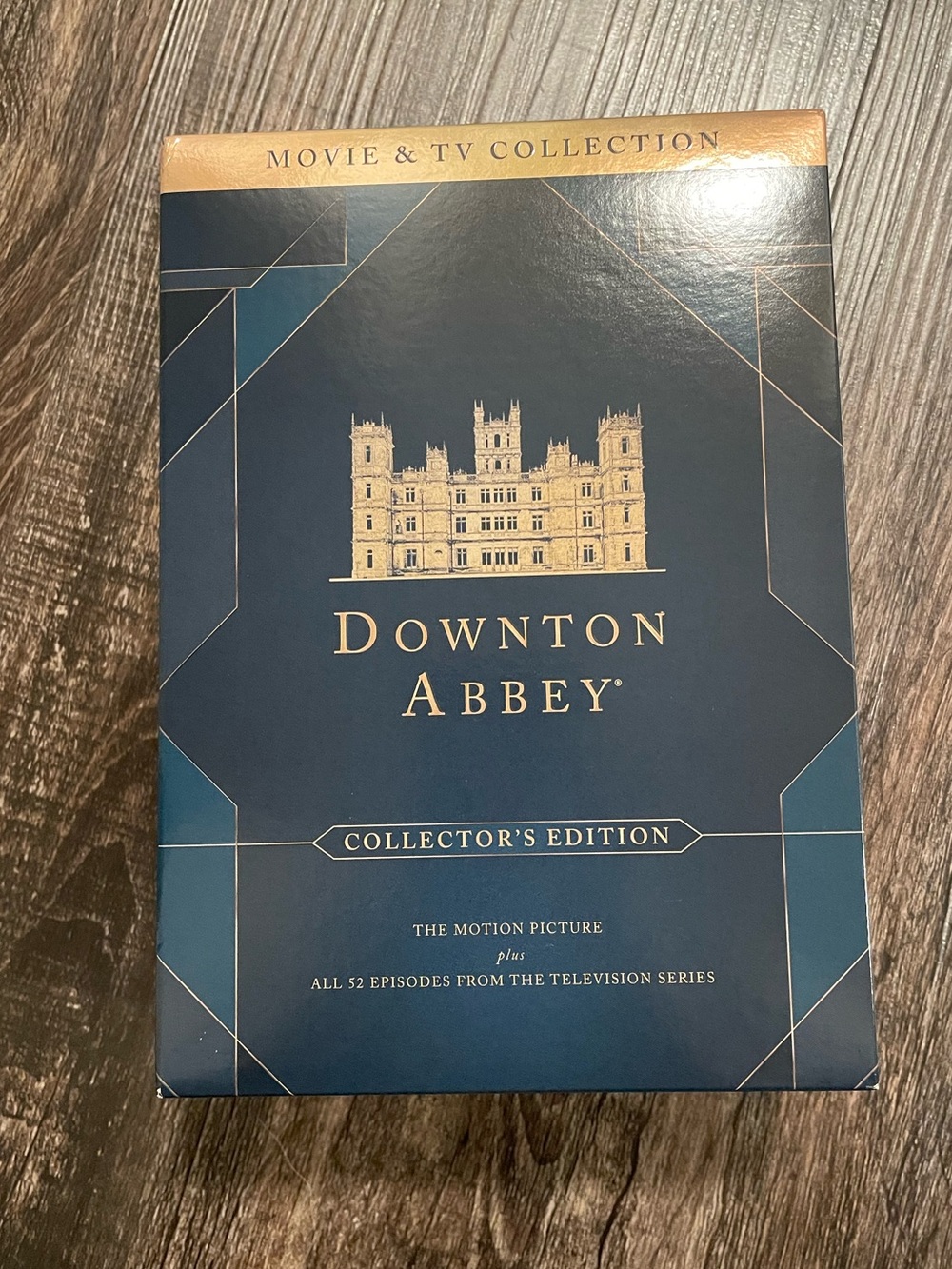 Downton Abbey Collector’s Edition Box Set